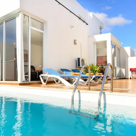 Luis 4 Villa Puerto del Carmen (Lanzarote)